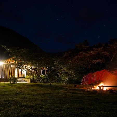 Vertikal Lodge Santa Teresa  Εξωτερικό φωτογραφία