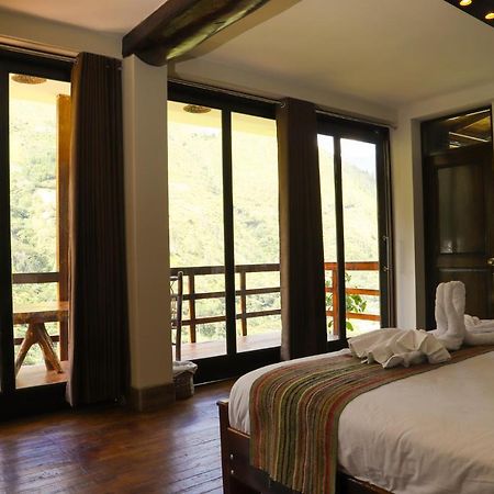 Vertikal Lodge Santa Teresa  Εξωτερικό φωτογραφία
