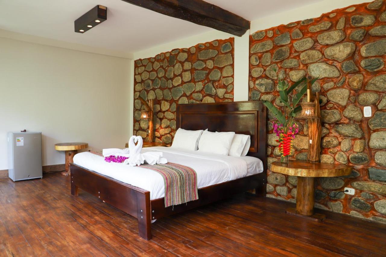 Vertikal Lodge Santa Teresa  Εξωτερικό φωτογραφία