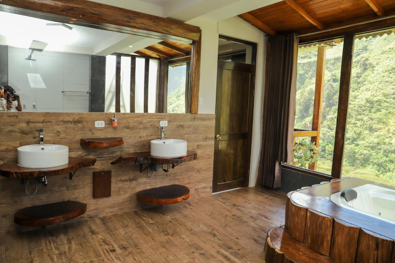 Vertikal Lodge Santa Teresa  Εξωτερικό φωτογραφία